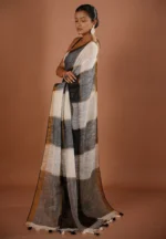 Nihar / A Linen Saree - Image 2