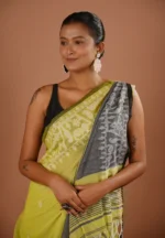 Parna / A Pure Bengal Handloom Cotton Jamdani Saree