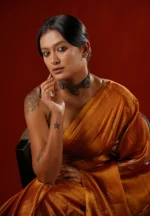 Alo / A Linen Tissue Saree - Image 3