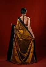 Dhunuchi / A Cotton Tissue Saree - Image 3