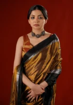 Dhunuchi / A Cotton Tissue Saree - Image 4